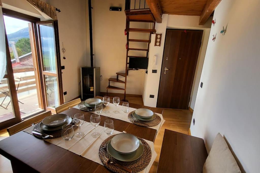Ferienwohnung Attico E Super Attico Panoramico Rocca di Cambio Exterior foto