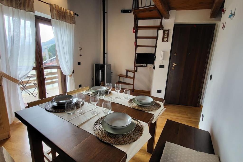 Ferienwohnung Attico E Super Attico Panoramico Rocca di Cambio Exterior foto